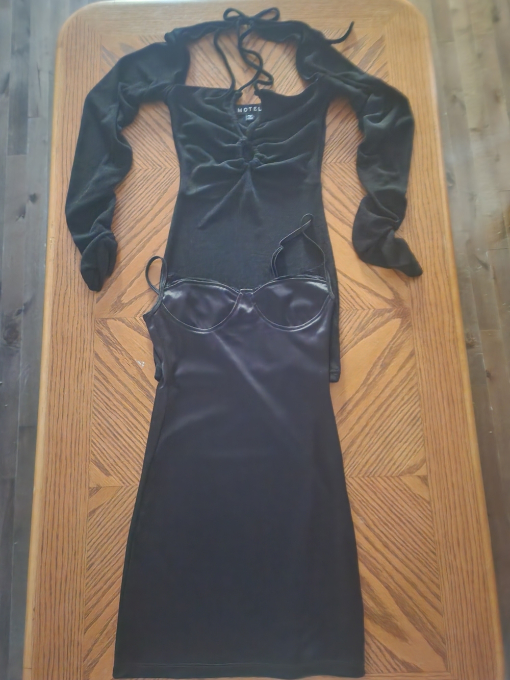 Motel Rocks Black Long Sleeve Dress & Silk Dress Set